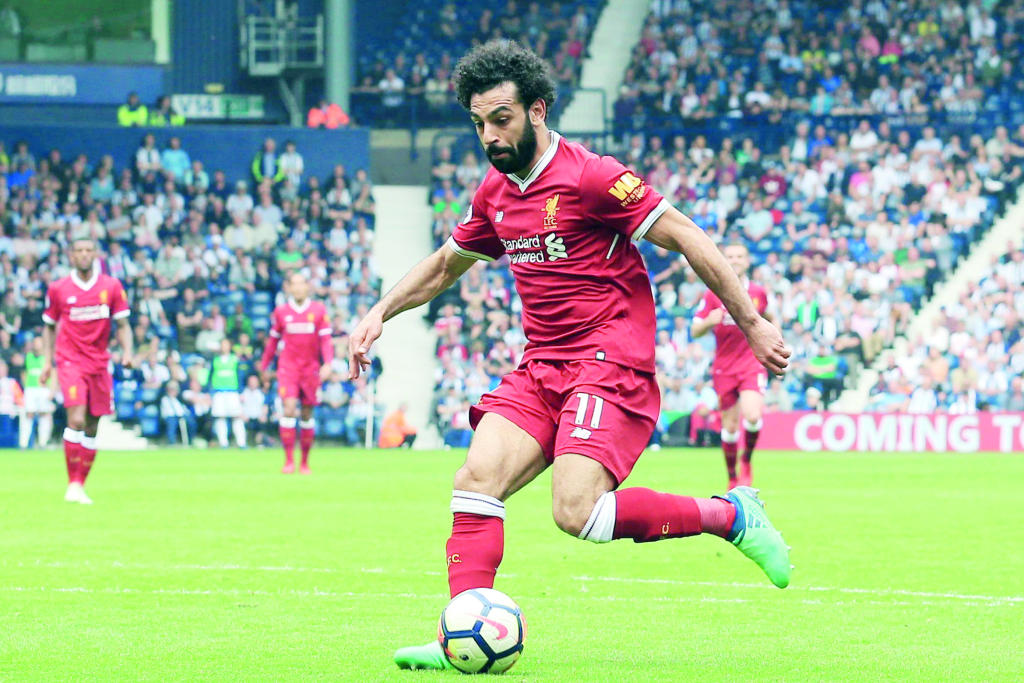 صلاح .. نجم يسطع أبعد كثيرا من ملاعب الكرة