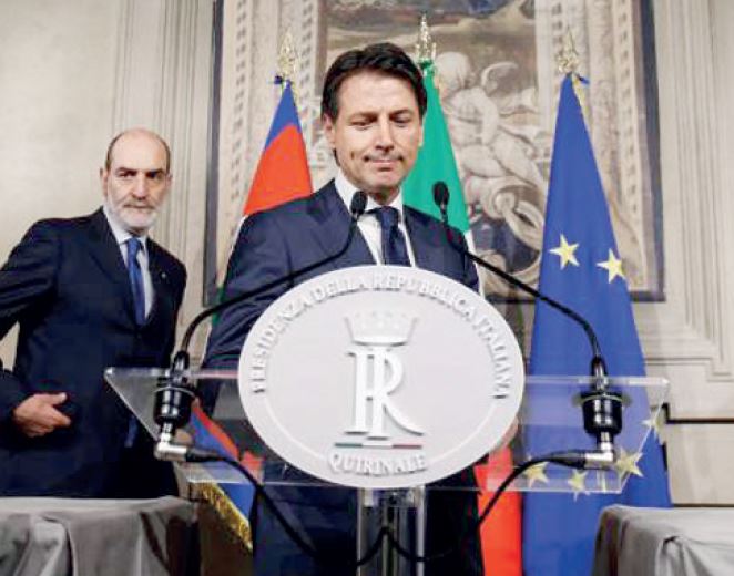 بعيدا عن المونديال.. إيطاليا تهدد باجتياح مرمى العملة الأوروبية