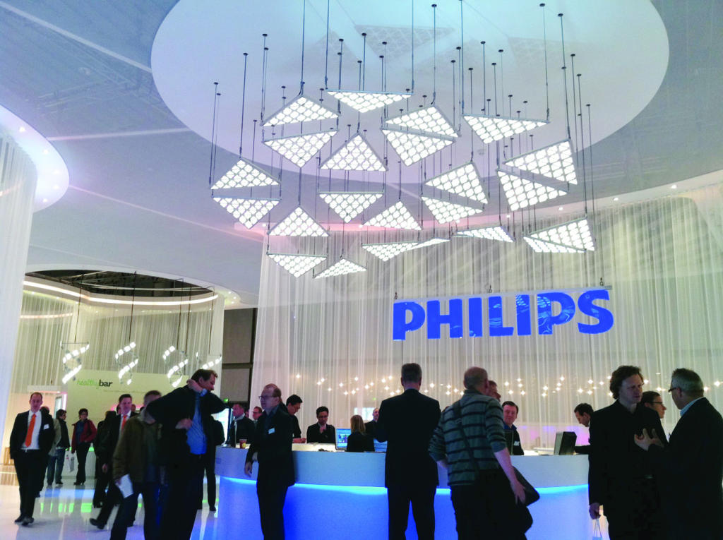 مع طمس أيقونة «فيليبس».. صناديق أمريكا تتحوط في أوروبا