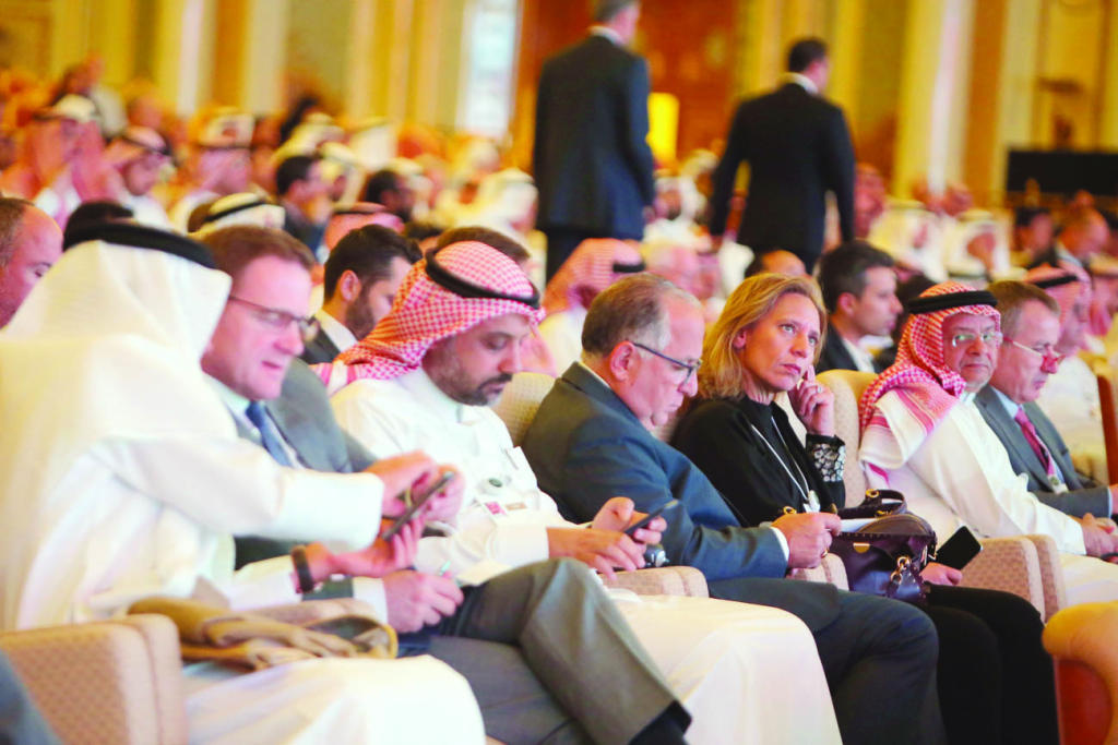  محمد بن سلمان .. ربّ همّة أحيت أمة 