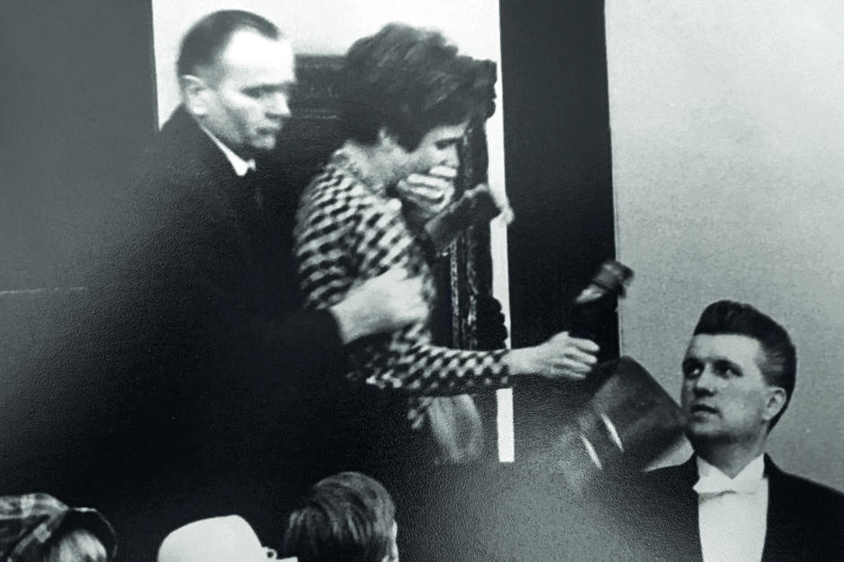 صفعة امرأة لـ «مستشار» نازي تغير وجه ألمانيا والتاريخ