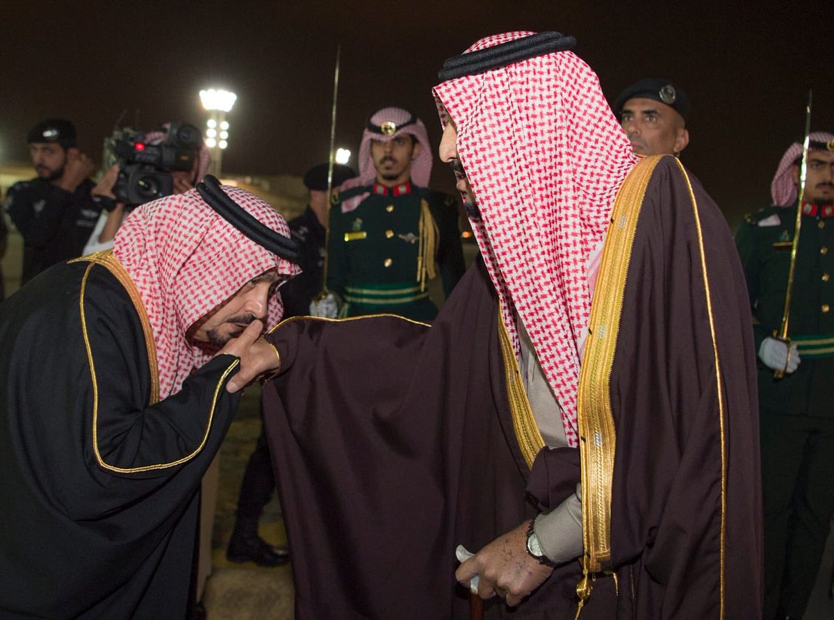 خادم الحرمين الشريفين يصل إلى منطقة تبوك