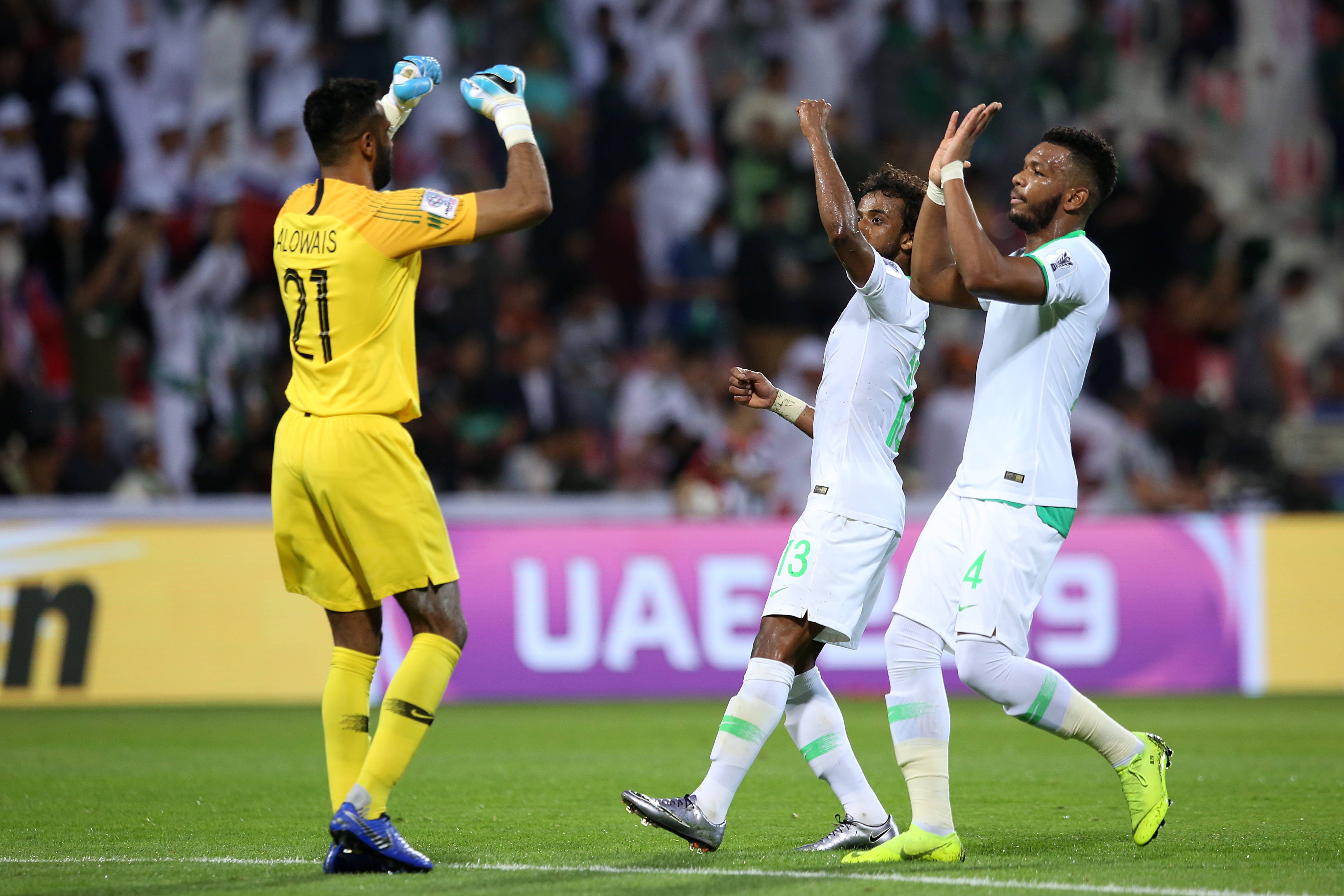 الأخضر يكسر عقدة الافتتاح برباعية في المرمى الكوري