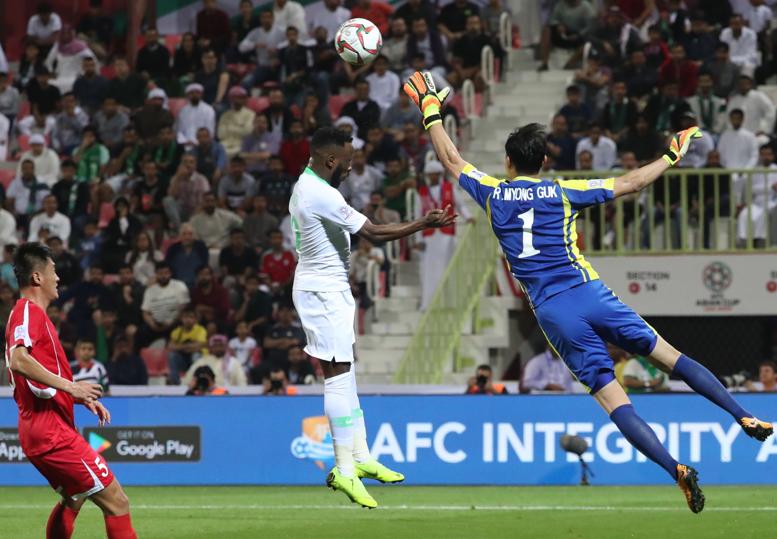 الأخضر يكسر عقدة الافتتاح برباعية في المرمى الكوري