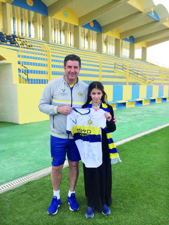 طائرتان تعيدان أمرابط وموسى للهلال