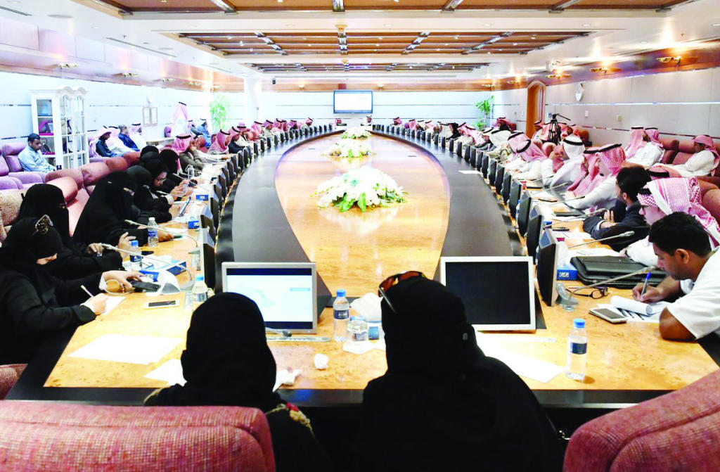 محافظ «منشآت» لـ"الاقتصادية": دراسة تأسيس بنك المنشآت في مراحلها المبكرة