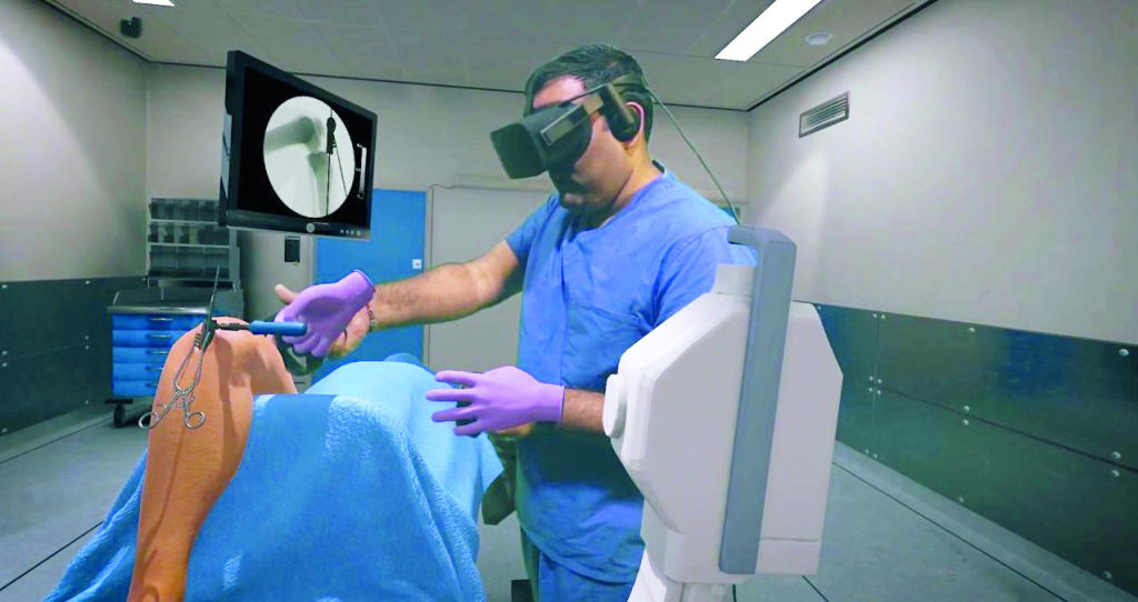 نمو سوق الواقع الافتراضي والمعزز يدفع الشركات للدخول إلى السوق