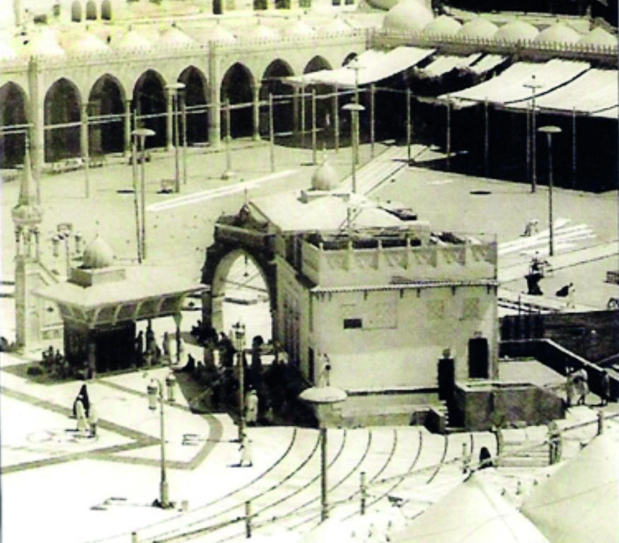 كذبة الأعرابي وبئر زمزم