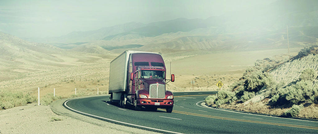 984 ألف شاحنة إجمالي حركة الشاحنات بين السعودية والإمارات في 2018