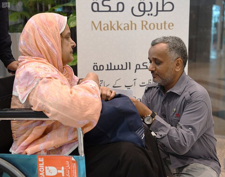 مبادرة طريق مكة تحقق أمنية إمرأة باكستانية بالحج بعد 65 عاما من عمرها