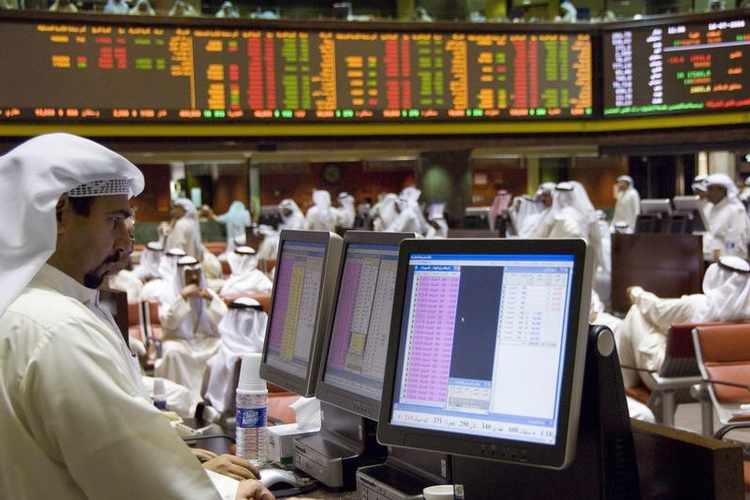بورصات الخليج تتعافى من الخسائر والكويت تواصل الصعود