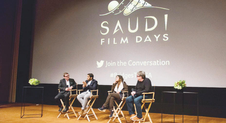 فنانون سعوديون .. سفراء للوطن في المحافل الدولية