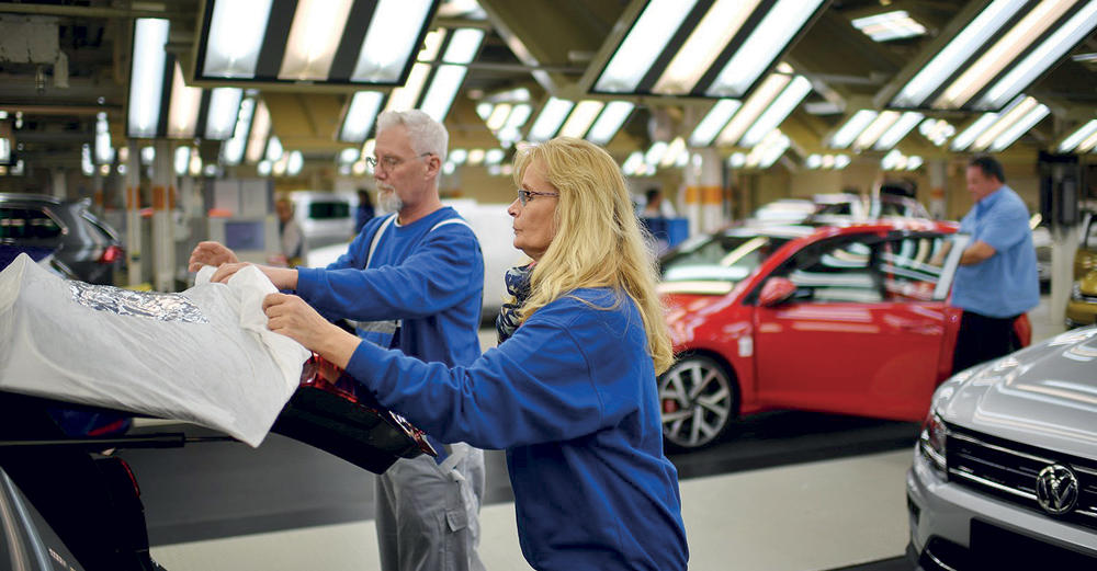 ألمانيا .. التباطؤ يضغط على الحكومة للتخلي
عن «الصفر الأسود»