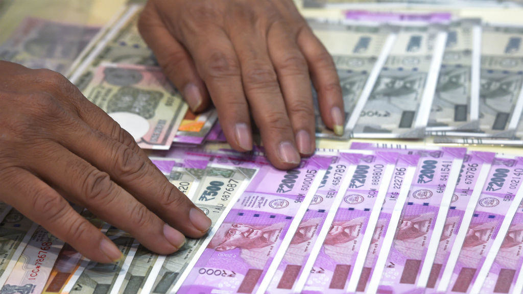 محافظ البنك المركزي الهندي: إنعاش النمو الاقتصادي "أولوية قصوى"