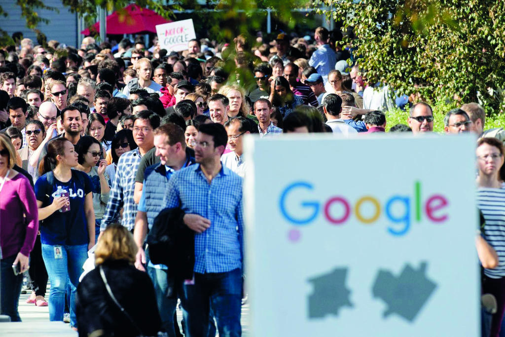 ضرائب عمالقة الإنترنت تغيّر خريطة قطاع الاتصالات .. الشركات الأوروبية الخاسر الأكبر