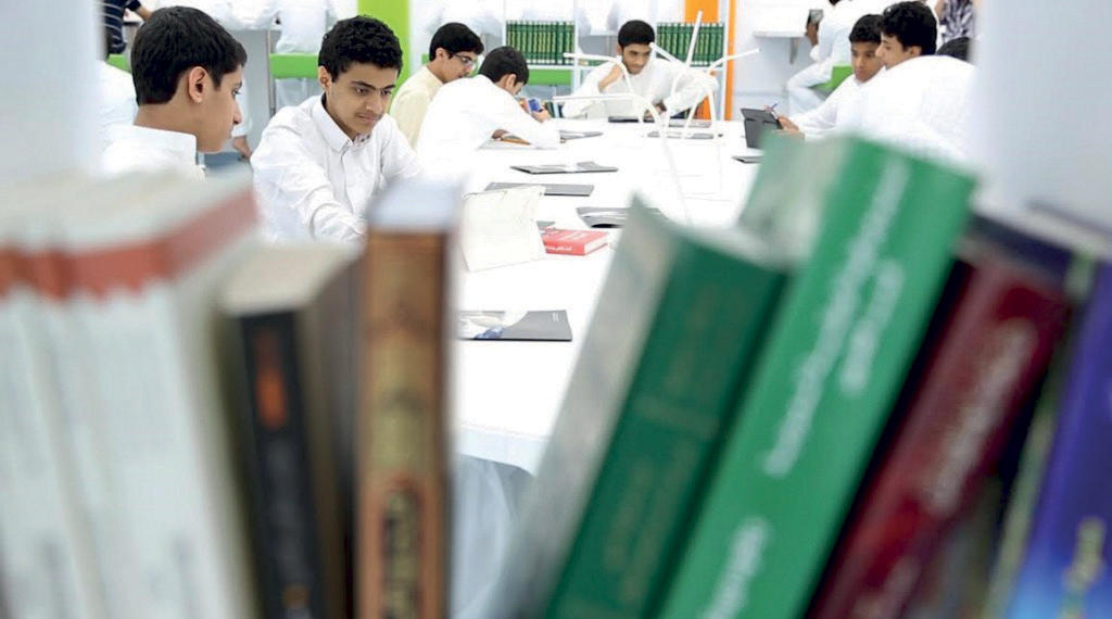 الأسرة السعودية .. قارئة
في محيط لا يقرأ