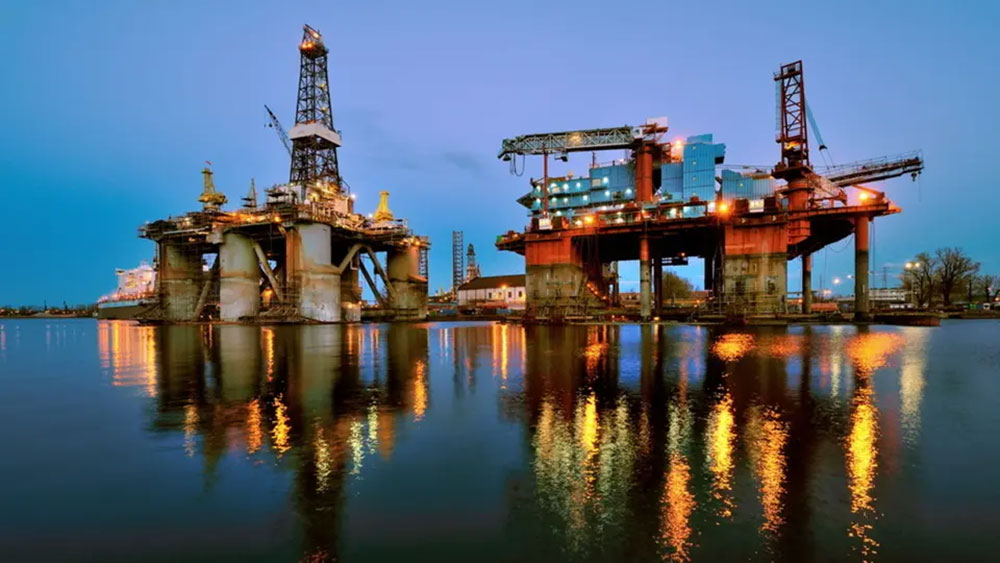 برنت يفقد 21 سنتا ليتحدد سعر التسوية عند 62.38 دولار للبرميل