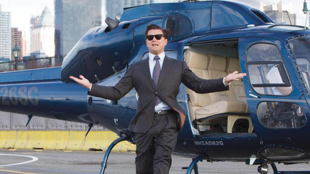 القبض على «ذئب وول ستريت» وإحالته إلى «سيد الكون» على الشاشة