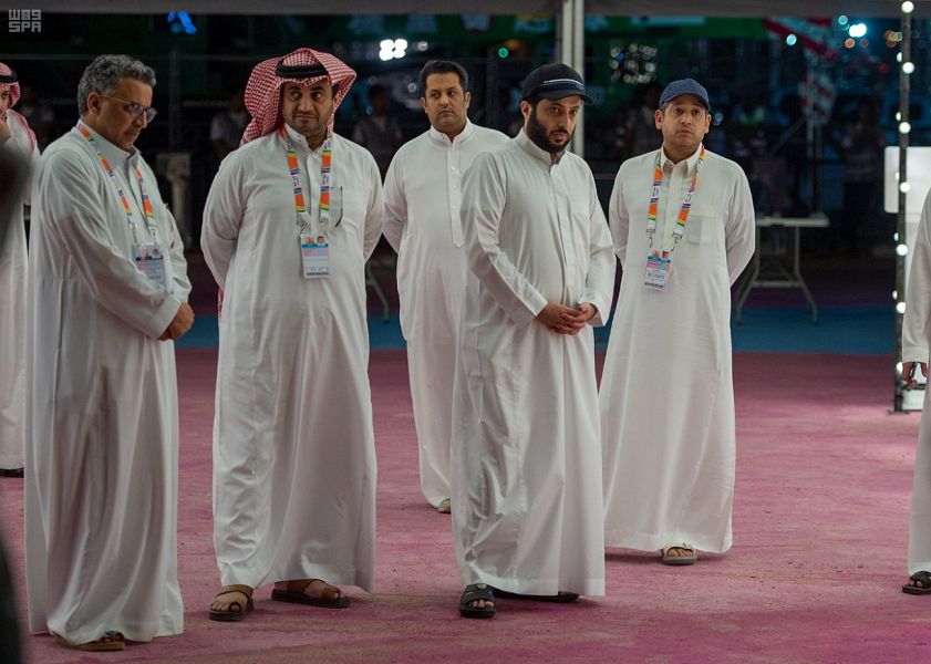 رئيس مجلس إدارة الهيئة العامة للترفيه يتفقد الافتتاح التجريبي لمدينة الألعاب "ونتر وندرلاند"