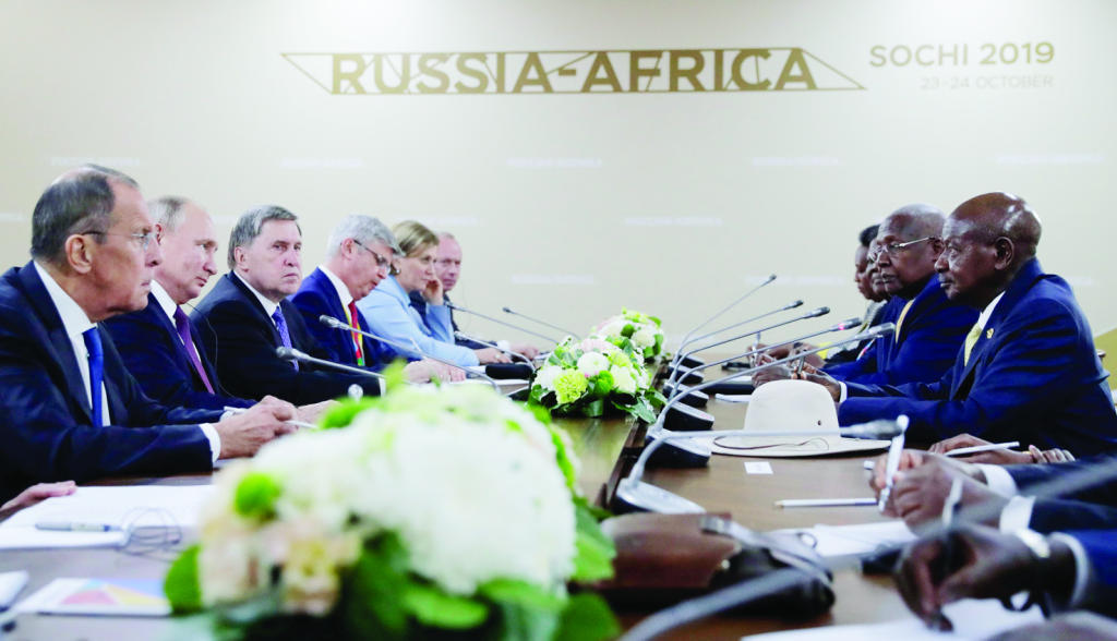 روسيا تسير على خطى الصين في القارة السمراء .. محو ديون بـ 20 مليار دولار