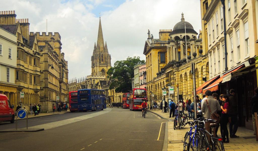 انخفاض كبير في أسعار المنازل الفخمة في لندن