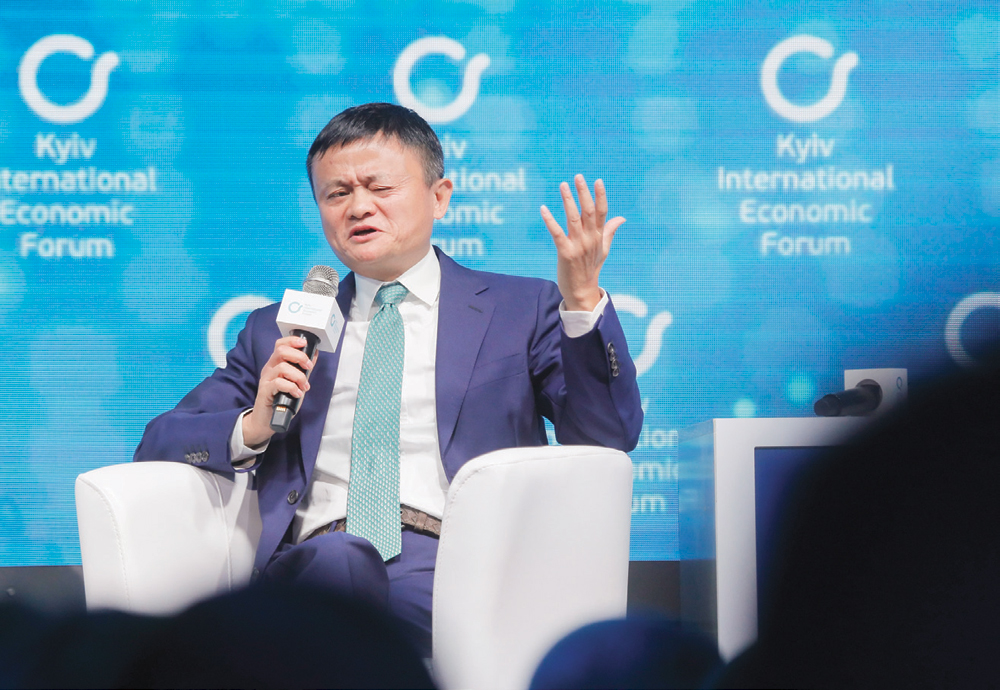 «علي بابا» تتطلع إلى إدراج في هونج كونج بقيمة 15 مليار دولار