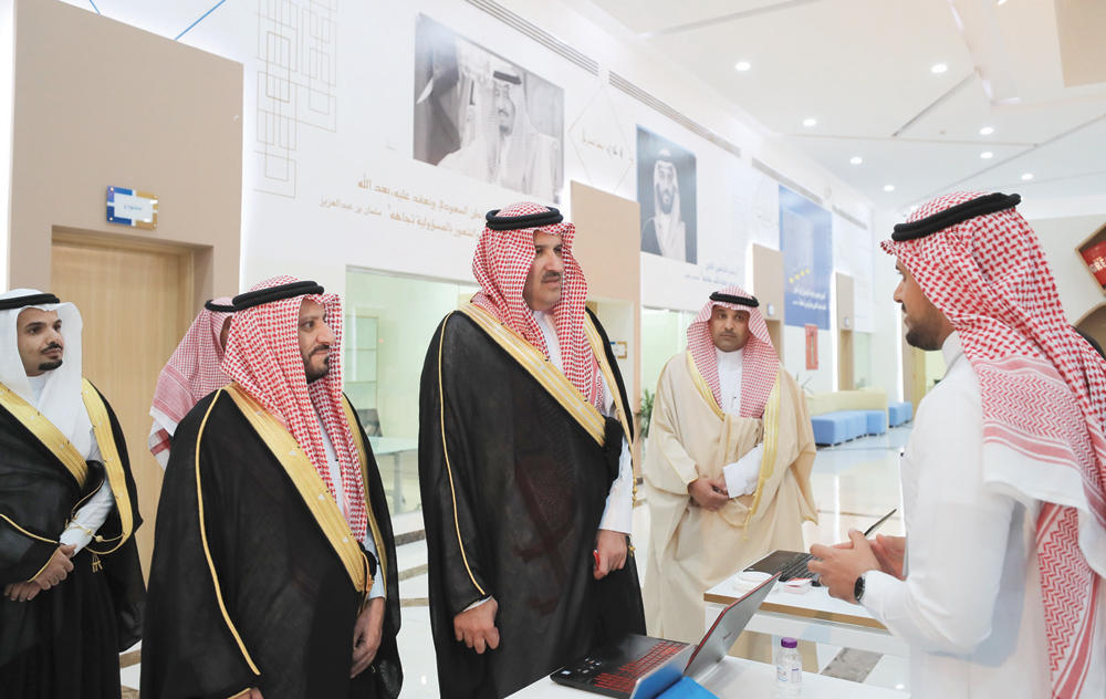 أمير المدينة المنورة يطلق 14 شركة ريادية ناشئة