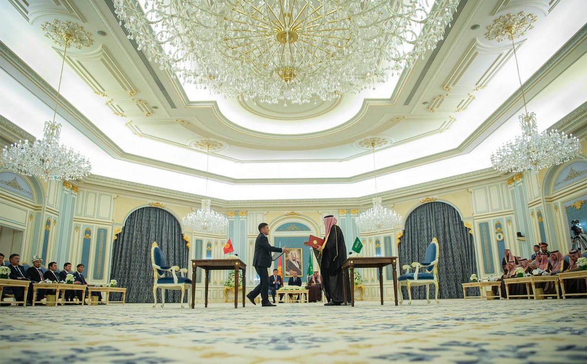 قمة سعودية – قرغيزية تبحث آفاق تنمية وتعزيز العلاقات