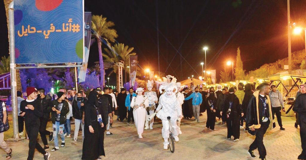 «موسم حائل» يطلق سباقا عالميا للدراجات وسط جبال أجا