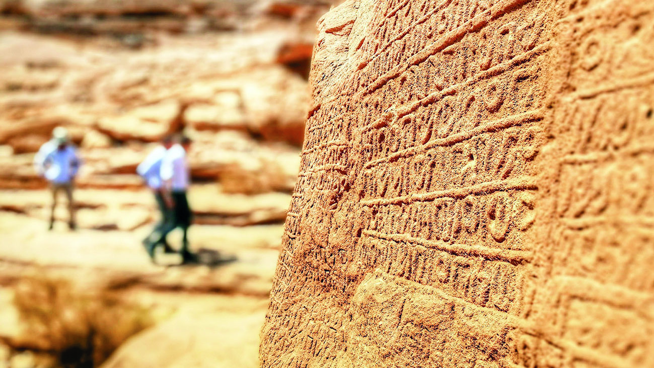 "شتاء طنطورة" يزين سماء العلا بـ 100 منطاد ويحتفي بموسيقى بيتهوفن