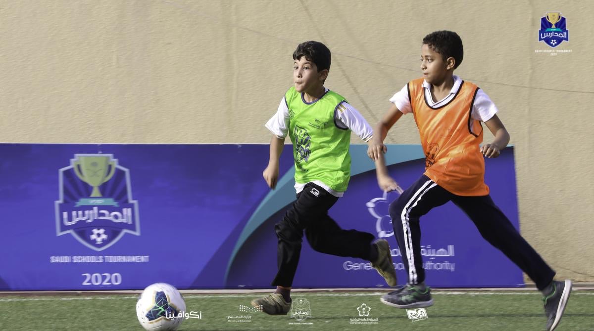 "دوري المدارس" : 131 ألف لاعب يتنافسون في 47 محافظة .. ودورة لـ"الاتحاد الانجليزي" لإكتشاف المواهب