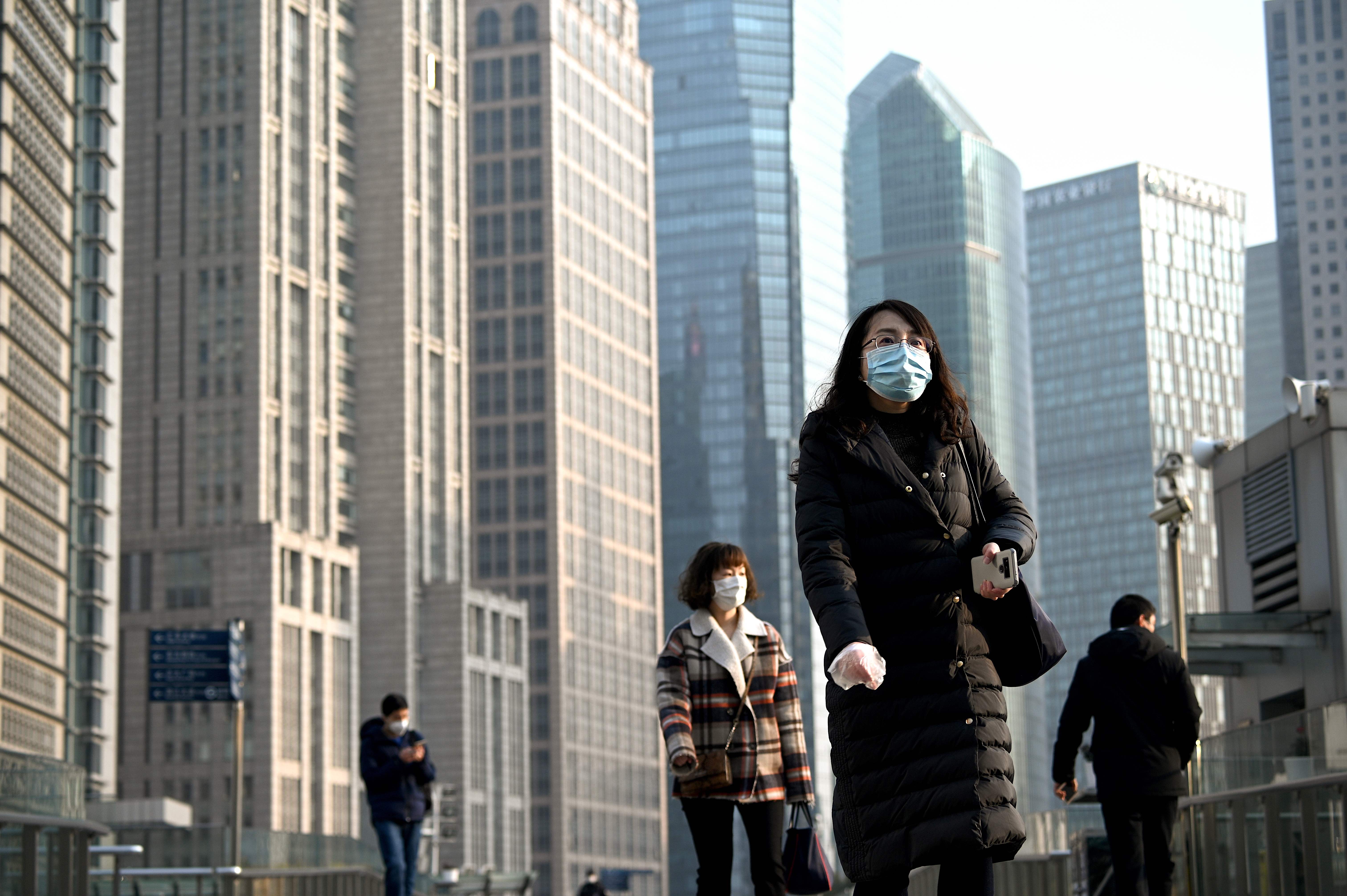 هزة في أسواق المال العالمية.. داوجونز الصناعي يهوي 979 نقطة في دقائق