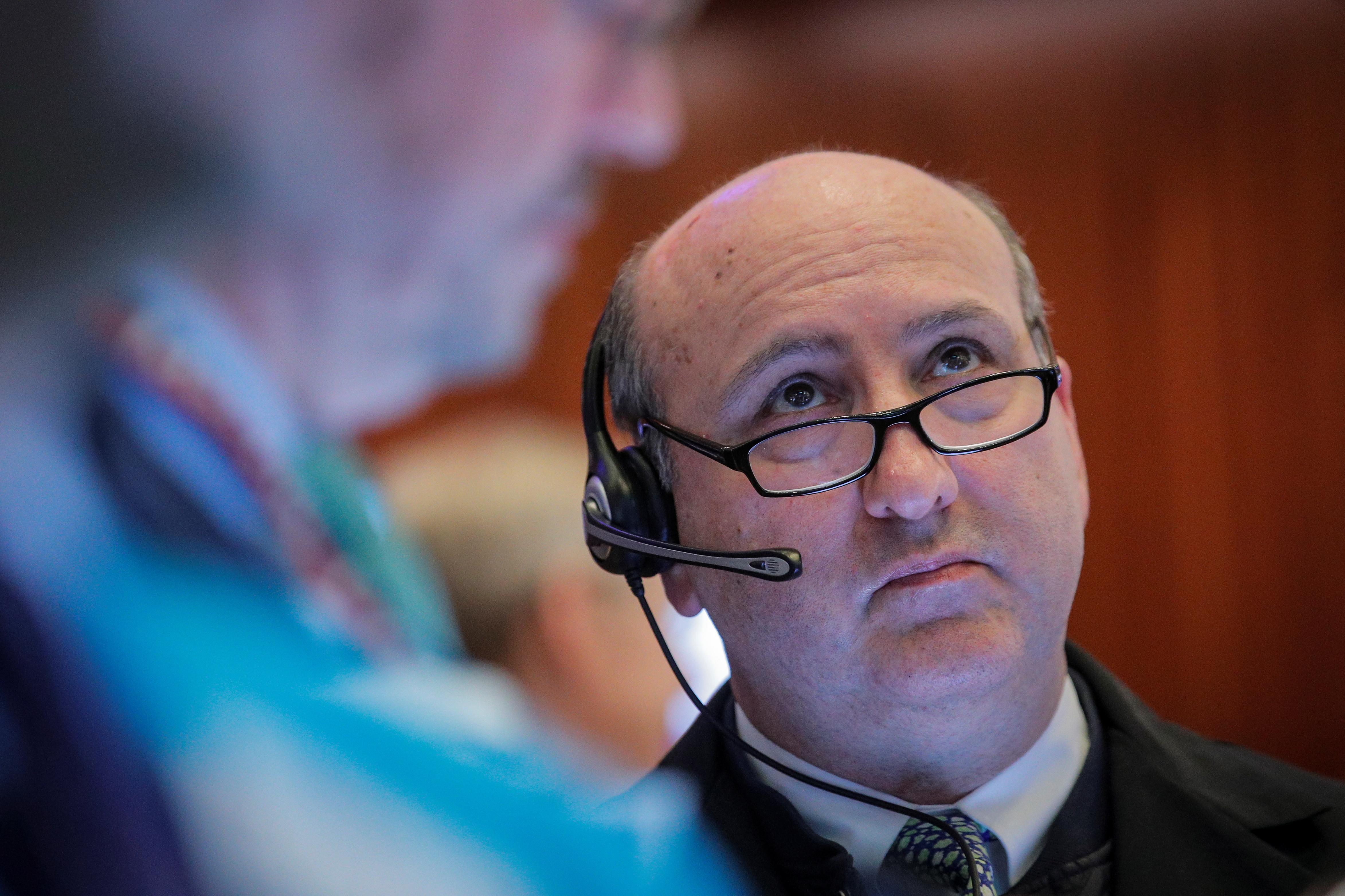 "داو جونز" يهبط 600 نقطة.. أسوأ خسارة أسبوعية منذ الأزمة العالمية