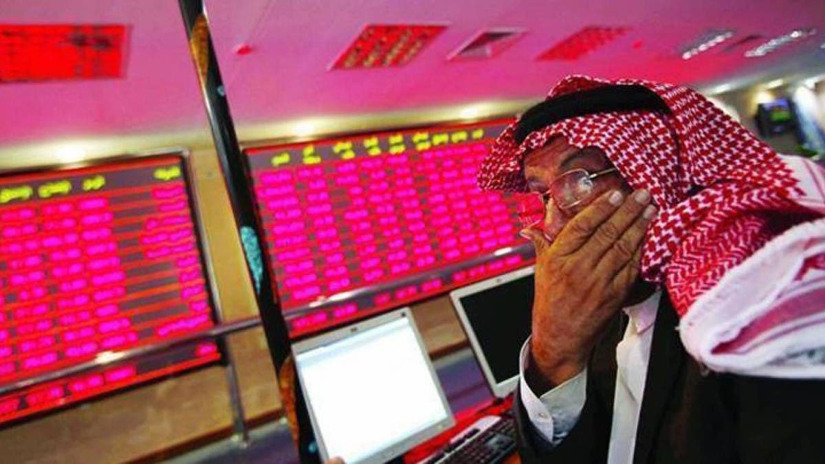 الأسهم الإماراتية تهوي بأكثر من 4.5% وسوق الكويت يتراجع 2.6%