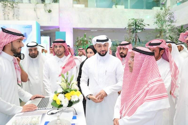 أخروا المدرسة .. المراهقون بحاجة إلى مزيد من النوم