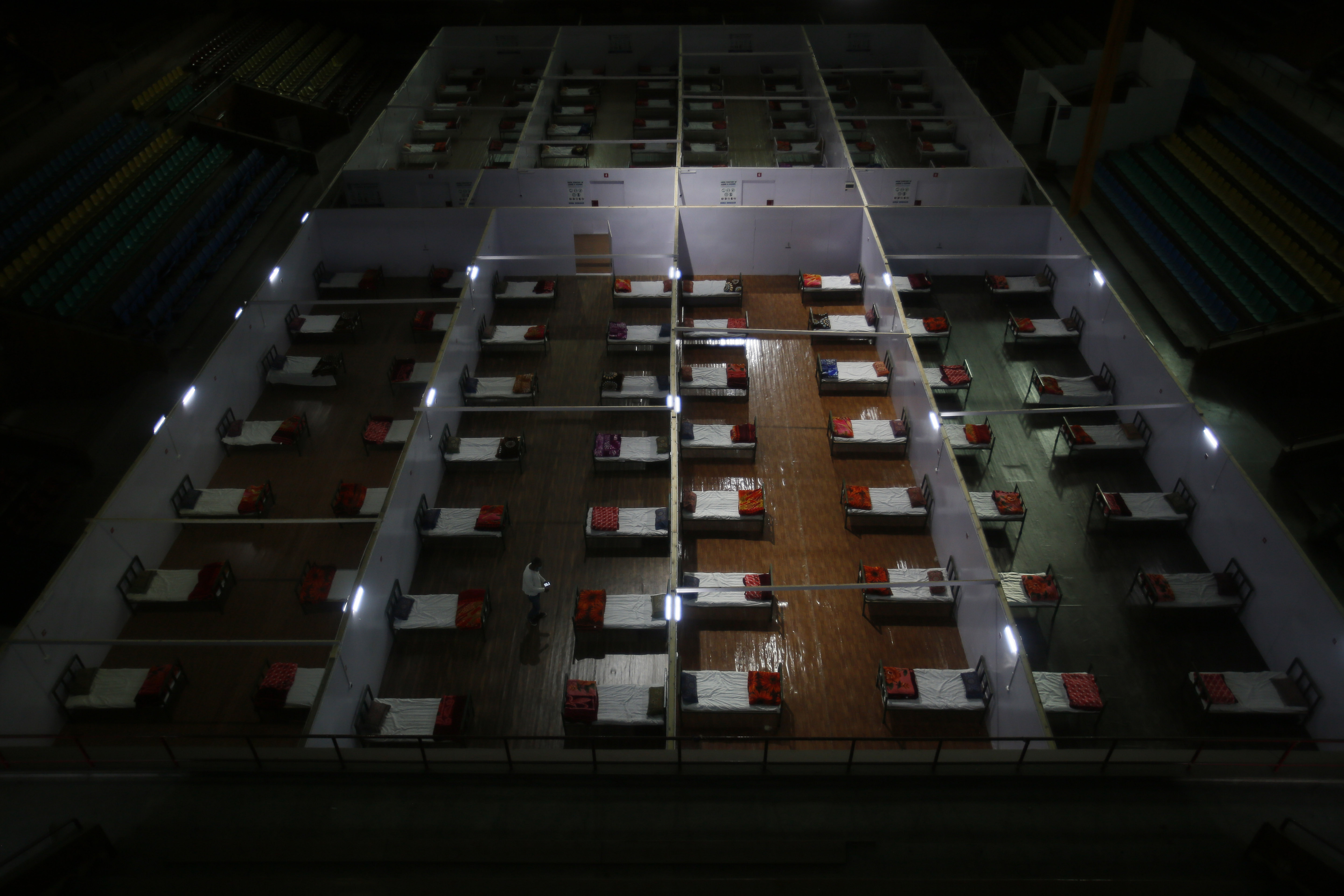 نحو 290 ألف وفاة في العالم جراء فيروس كورونا