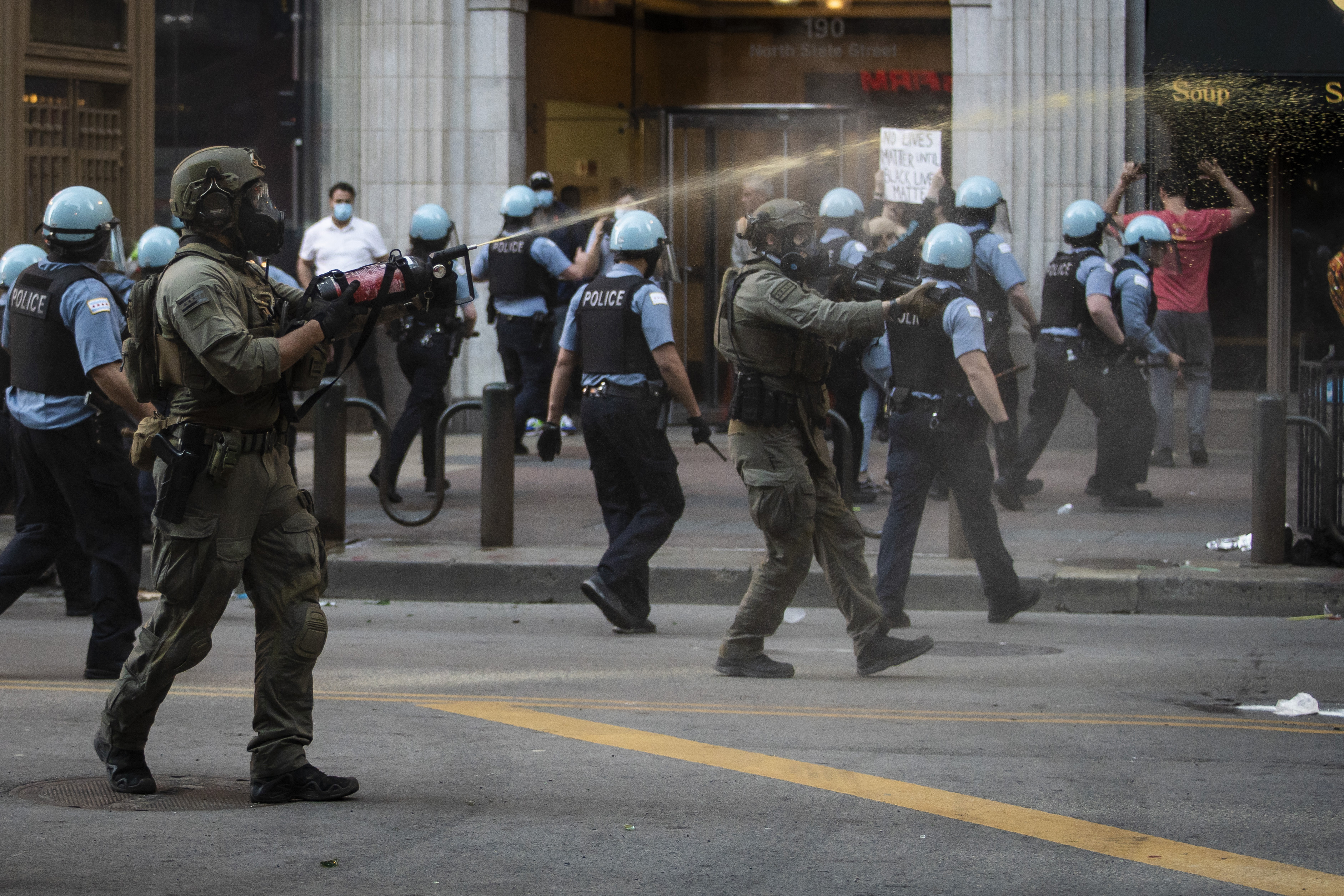 إصابة عناصر من الحرس الوطني الأميركي بكورونا إثر المظاهرات