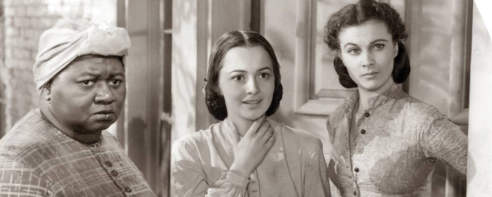 أحمد بوزفور.. شاعر فاشل هاجر سرا إلى القصة