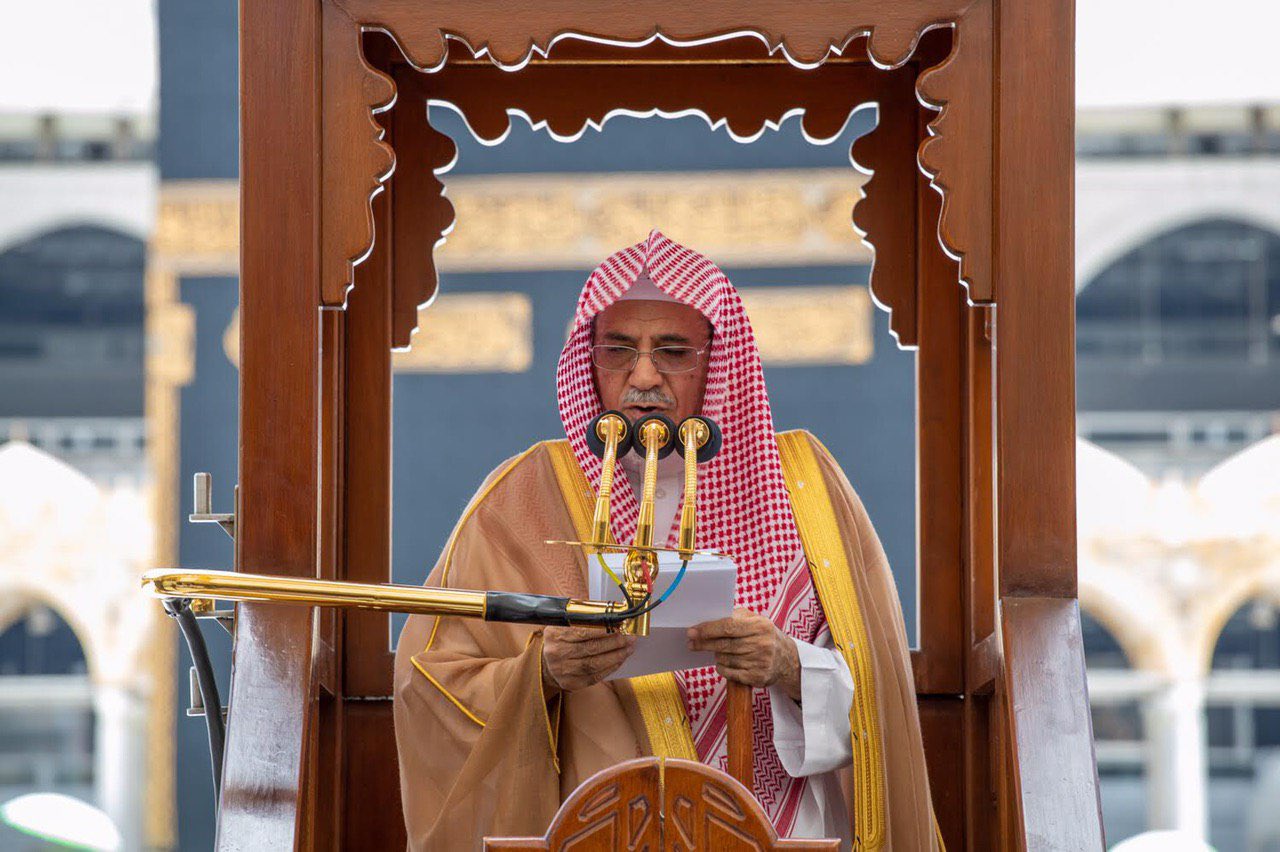 إمام الحرم : المملكة حرصت كل الحرص على إقامة شعيرة الحج بأعلى الاحتياطات وأدق الإجراءات