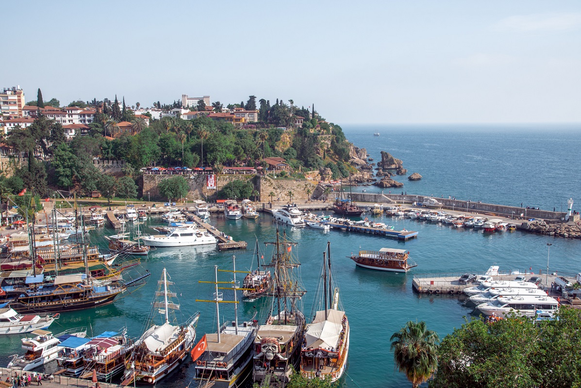 معهد التمويل الدولي: أزمة فيروس كورونا وجهت ضربة قاضية للسياحة في البلدان النامية