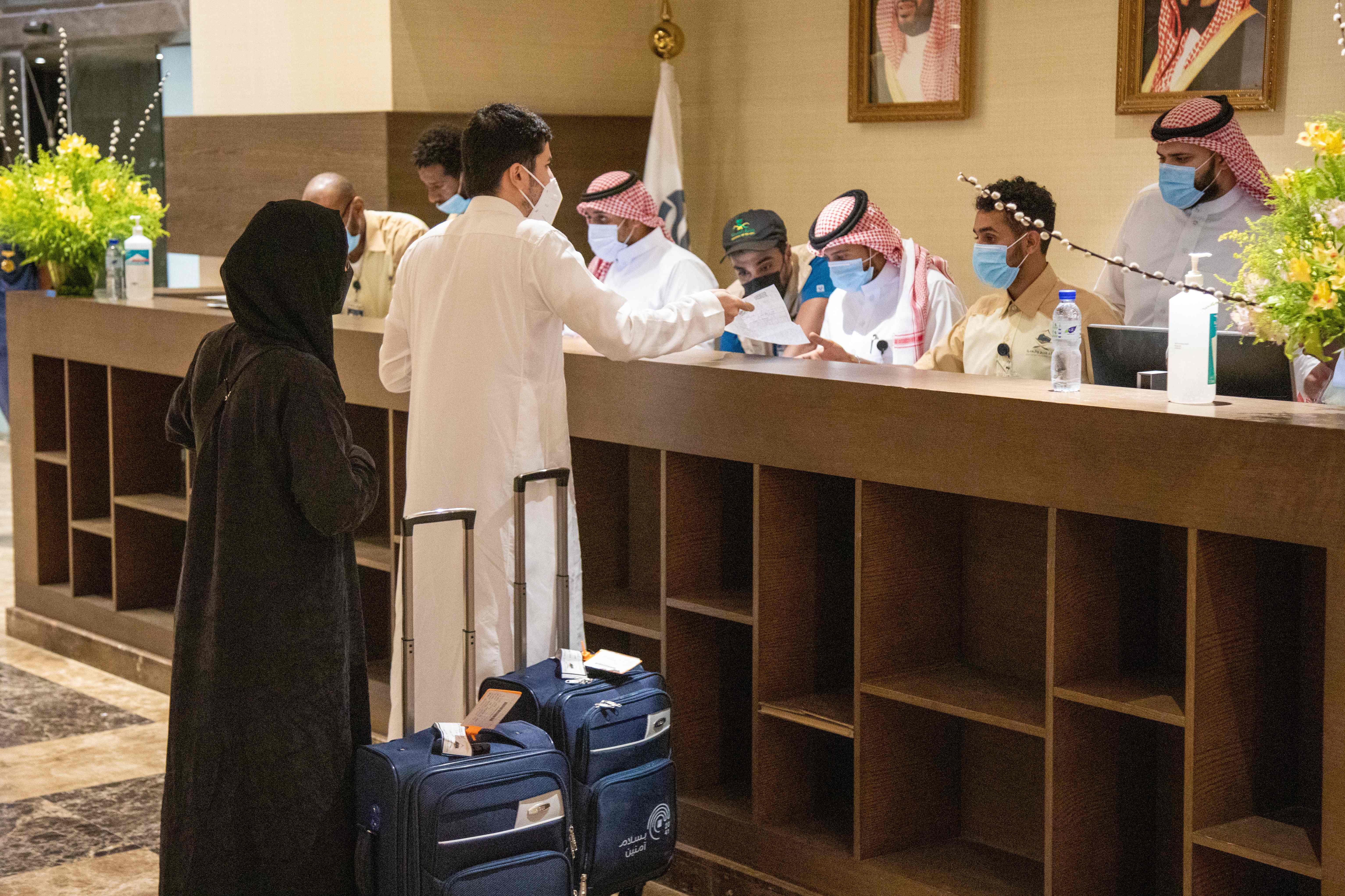 طلائع الحجاج تصل إلى مكة المكرمة