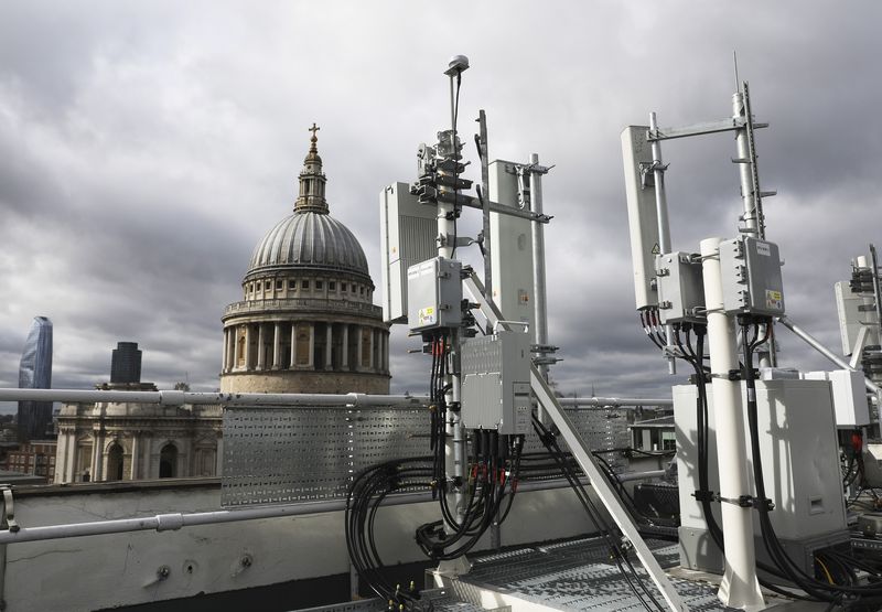 أقل من 10 مليارات جنيه استرليني قيمة إزالة معدات "هواوي" في بريطانيا