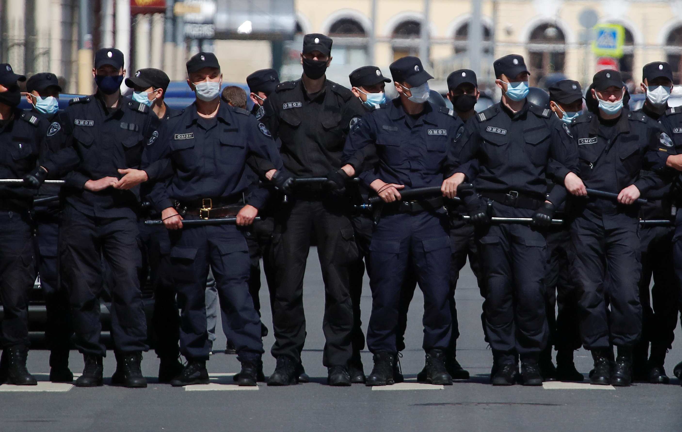 تظاهرات الشرق الروسي الحاشدة تحرج الكرملين