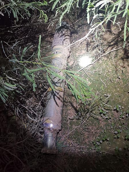 جازان: العثور على جسم صاروخ في أحد الأودية جرفته سيول منقولة من الأراضي اليمنية