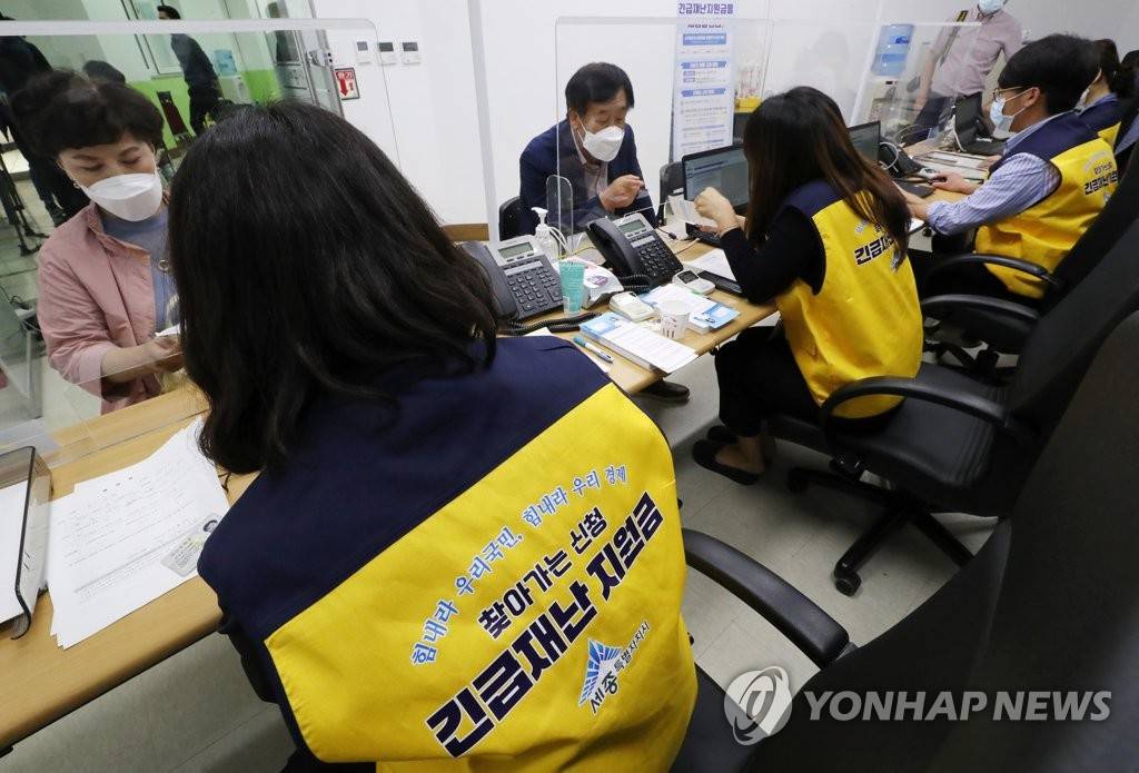 إجمالي العاملين في المصانع بلغ 3.65 مليون عامل.