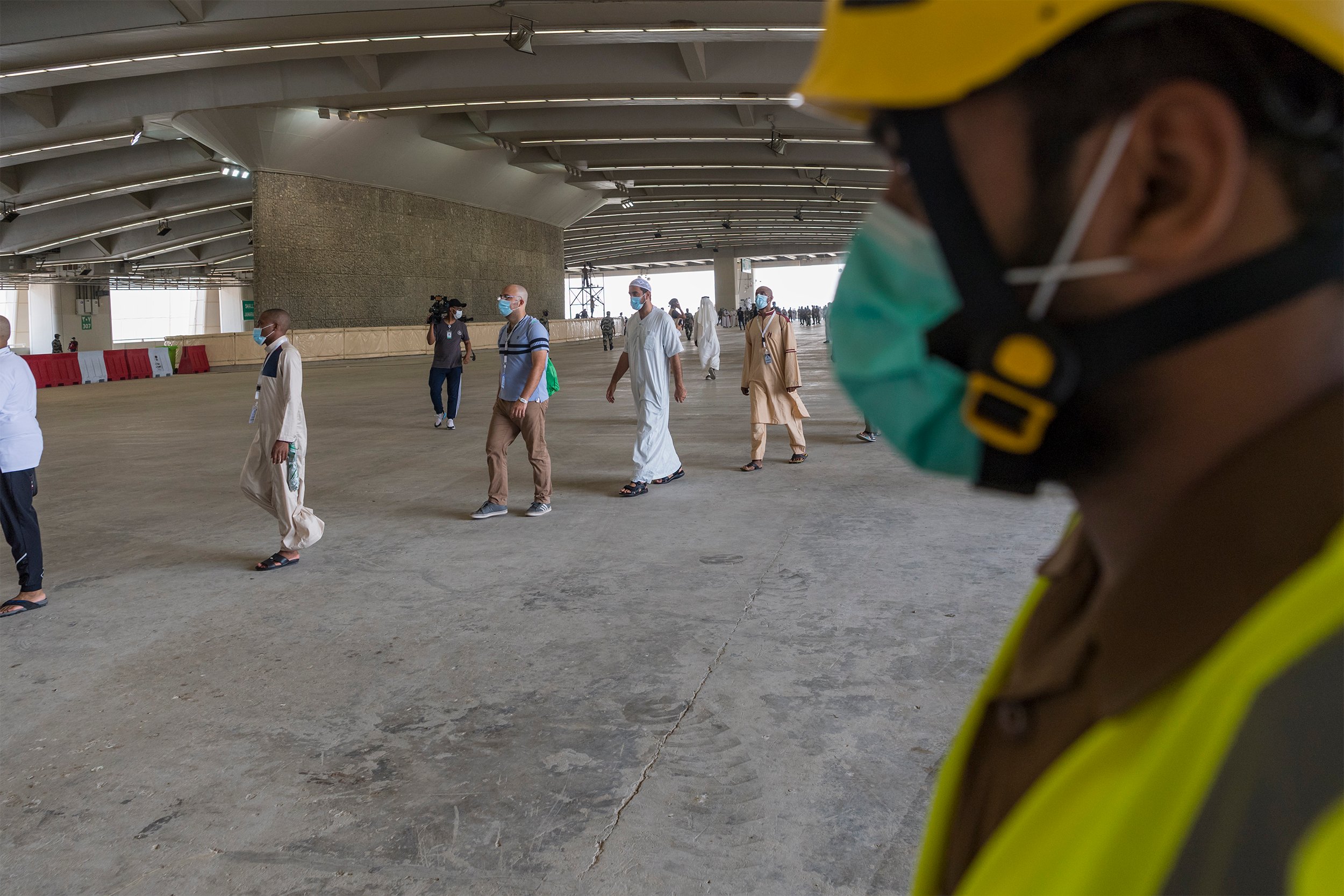 أمطار متوسطة إلى غزيرة على المشاعر المقدسة