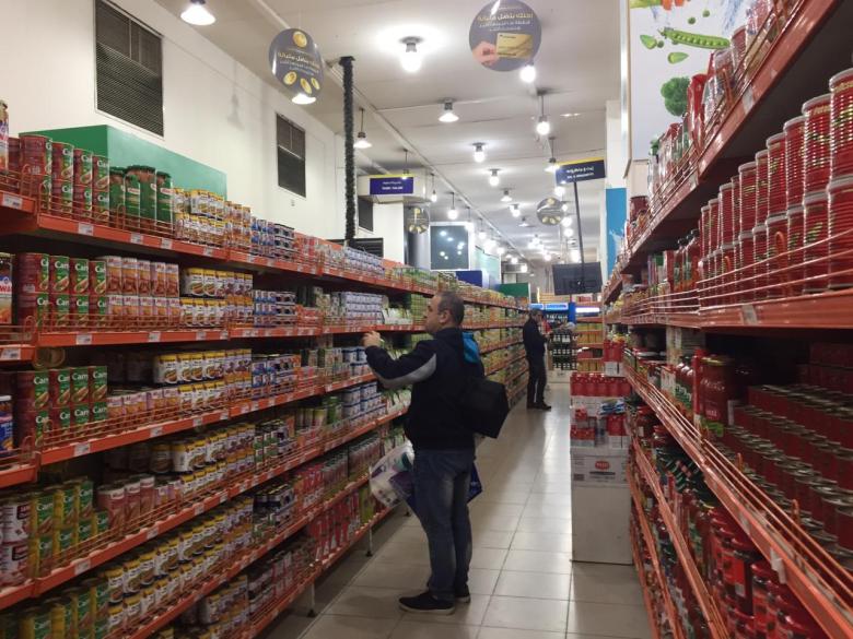 توقعات بارتفاع أسعار اللحوم المعلبة في الفلبين بعد حظر الدواجن البرازيلية