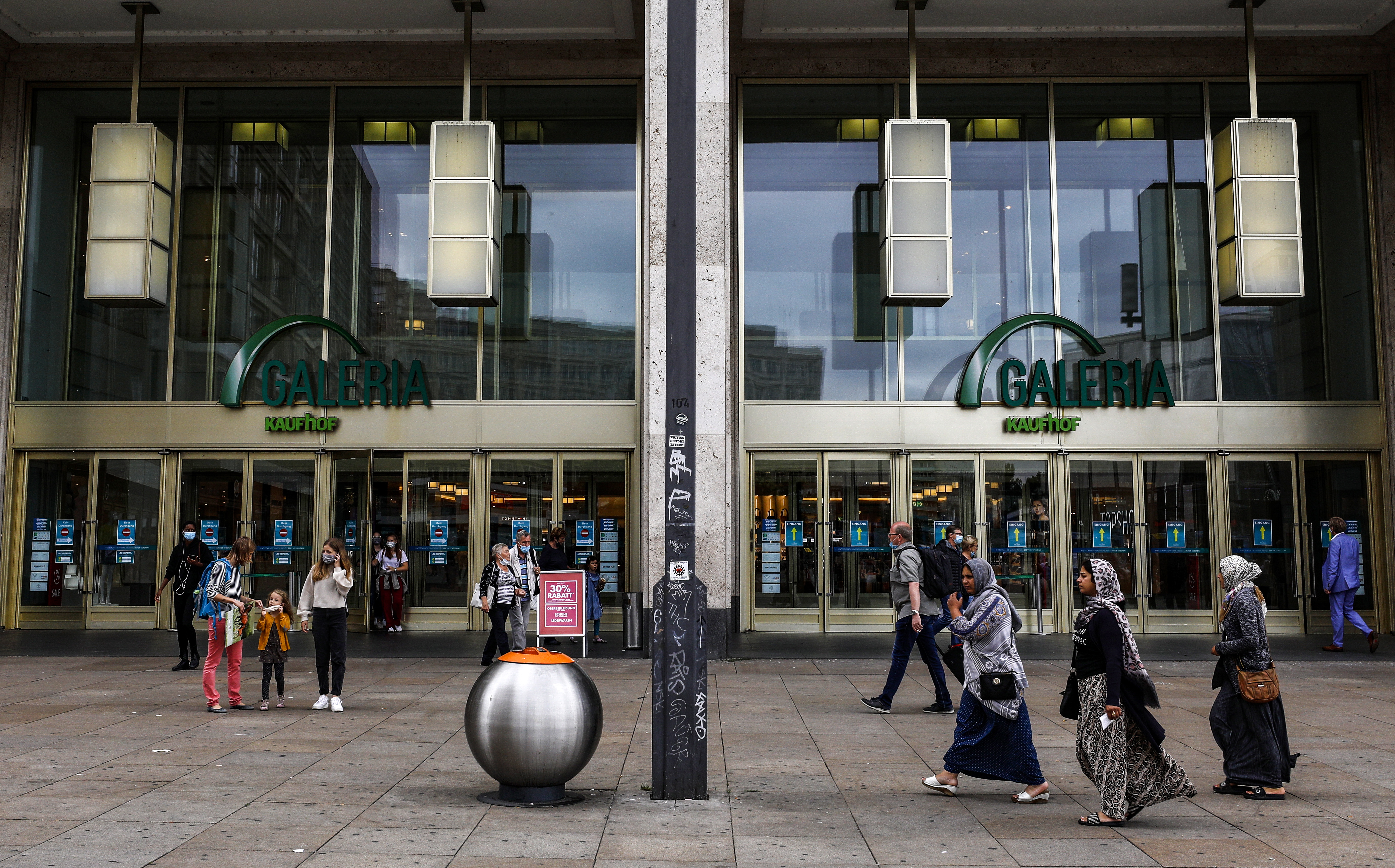 ألمانيا تواجه موجة ثانية من كورونا.. مخالفة قواعد التباعد تجازف بنجاحاتها السابقة