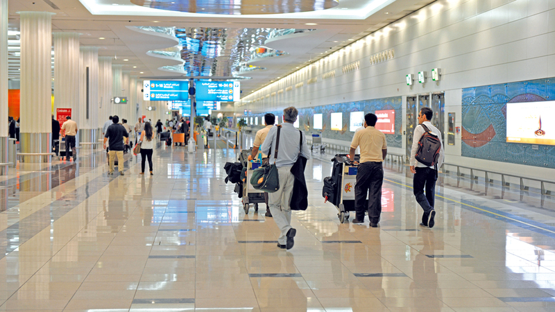 الإمارات تستقبل أول فوج سياحي روسي بعد استئناف حركة مطار دبي