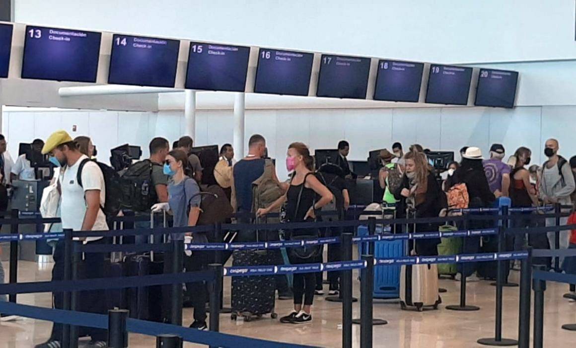 قطاع السياحة يعول عليه ملايين الأفراد لكسب رزقهم.